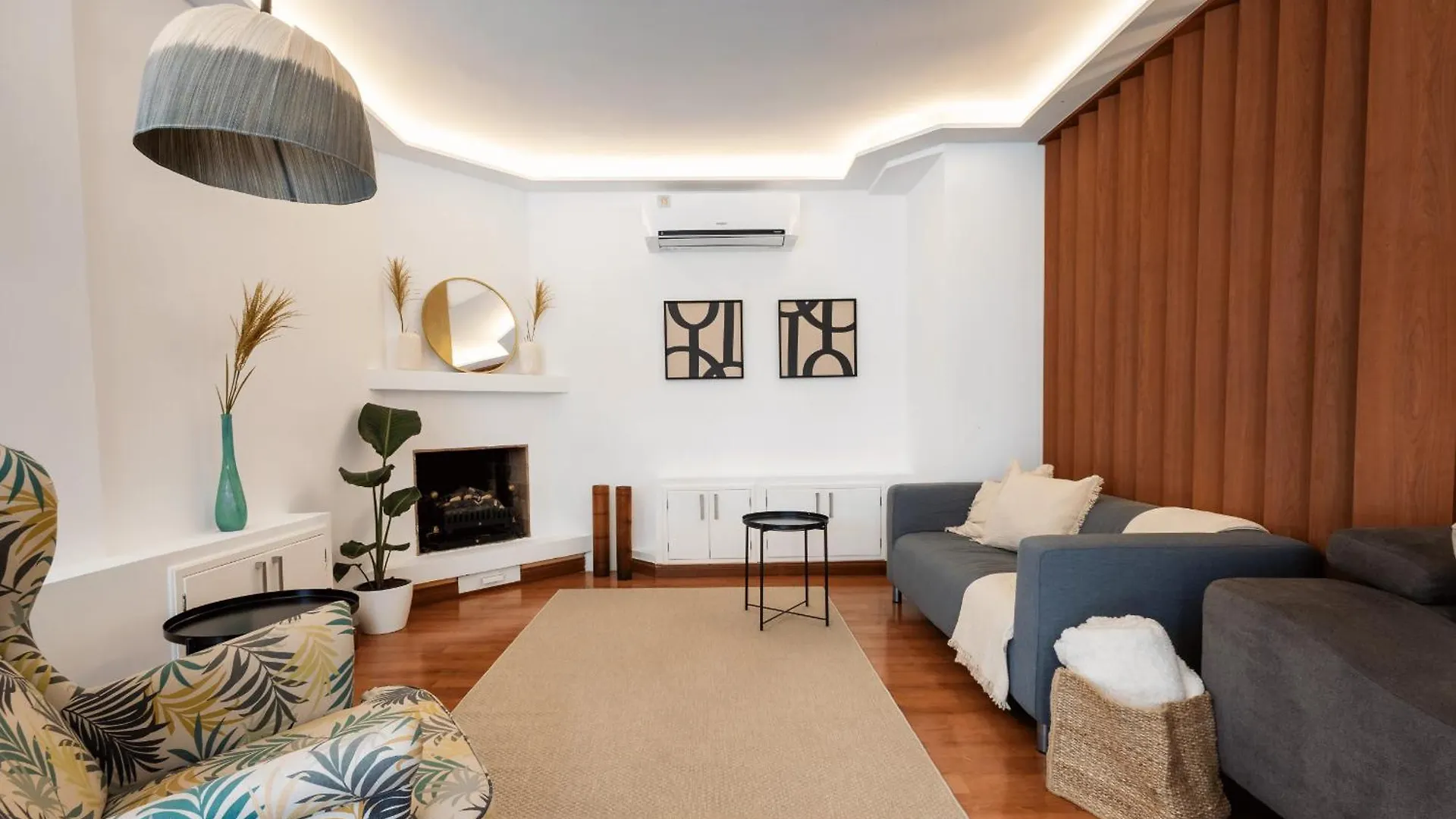Alpehytte Luxury Villa With Heated Pool, Jacuzzi, Gym, And Gardens Puerto de la Cruz