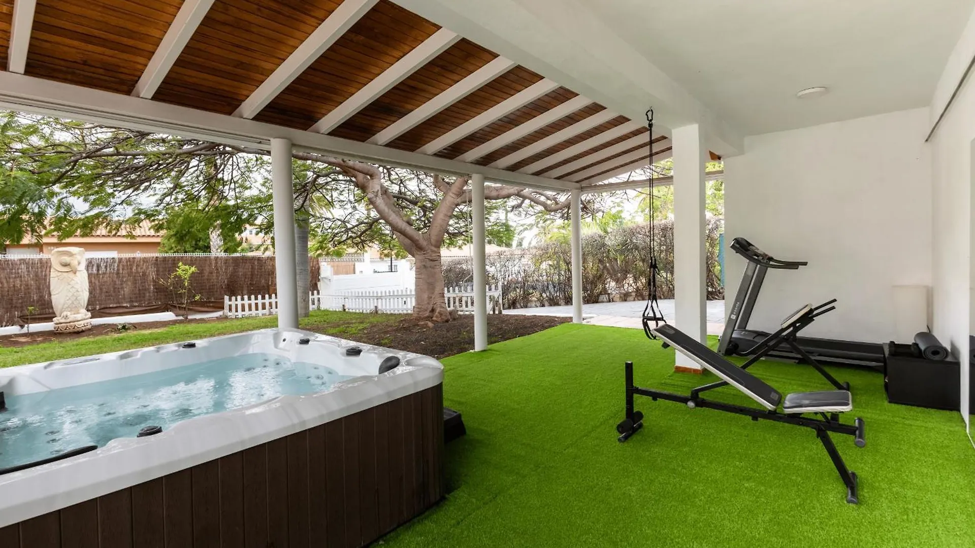 Luxury Villa With Heated Pool, Jacuzzi, Gym, And Gardens Πουέρτο Ντε Λα Κρουζ Ισπανία