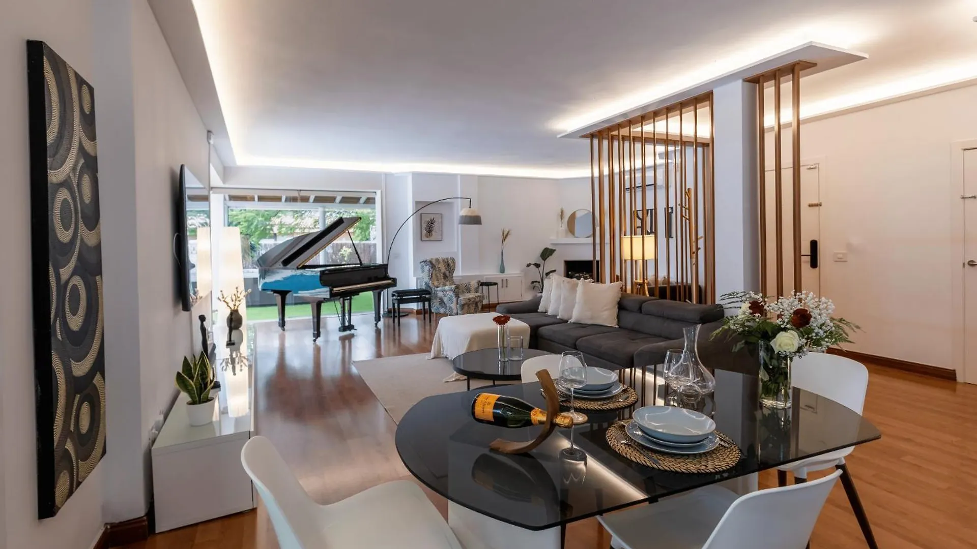 Luxury Villa With Heated Pool, Jacuzzi, Gym, And Gardens Πουέρτο Ντε Λα Κρουζ Σαλέ